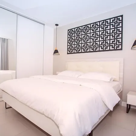 ヴィラ Beachfront Draga With 32sqm Private, Heated Pool, 4 Bedrooms, Sea View